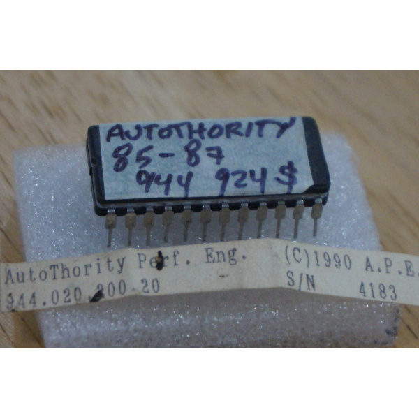 	PORSCHE 924S 944 AUTOTHORITY PERFORMANCE CHIP 94402020020 for DME 0261200070 or 0261200058